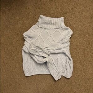 Hollister Cable Knit Cropped Turtleneck Sweater - Light Blue